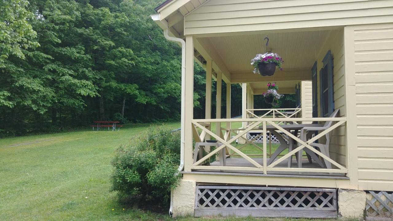 Serenity Motel Shaftsbury Luaran gambar