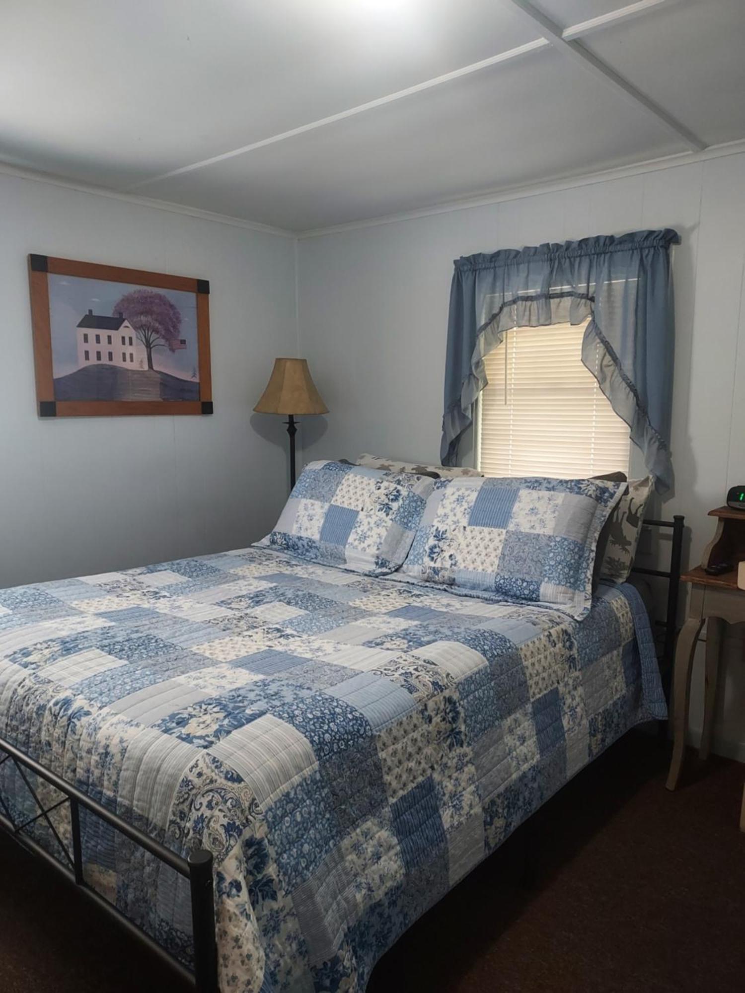 Serenity Motel Shaftsbury Luaran gambar