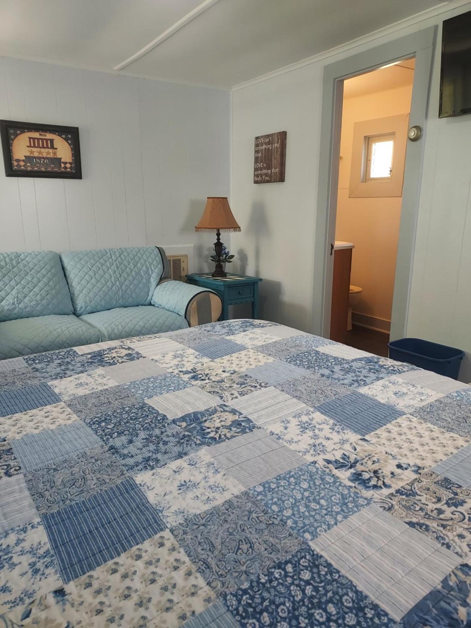 Serenity Motel Shaftsbury Luaran gambar