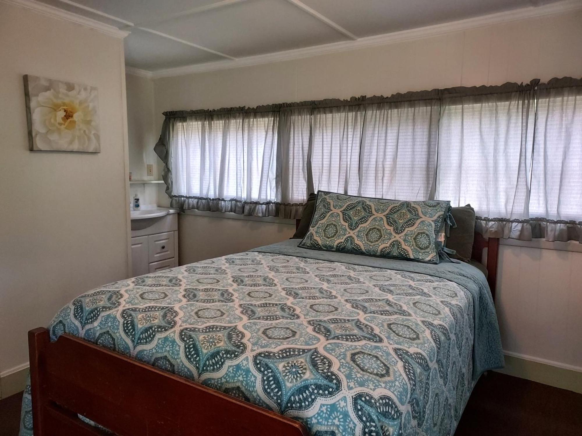 Serenity Motel Shaftsbury Luaran gambar